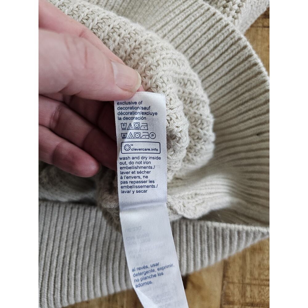 Tommy Hilfiger Monogrammed Applique Relaxed Sweater Size S Preppy - Picture 11 of 11